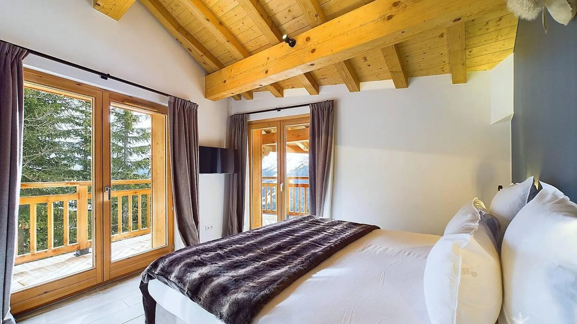 Appartement De Luxe 8 Pers. Avec Cheminee, Parking, Proche Pistes Et Commerces - Fr-1-398-683 Montvalezan Apartman